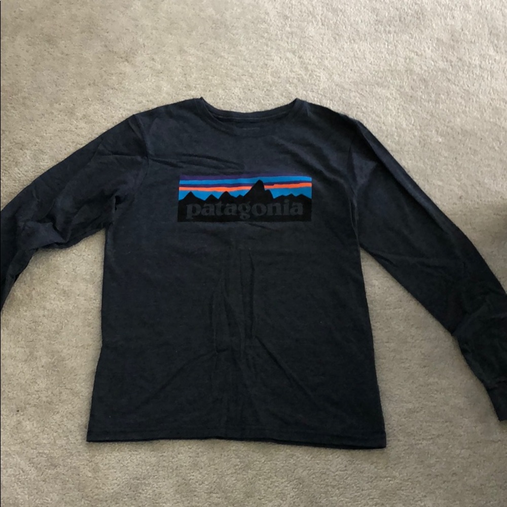 Patagonia Boys Long Sleeve Shirt XL